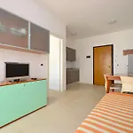 Residenza *